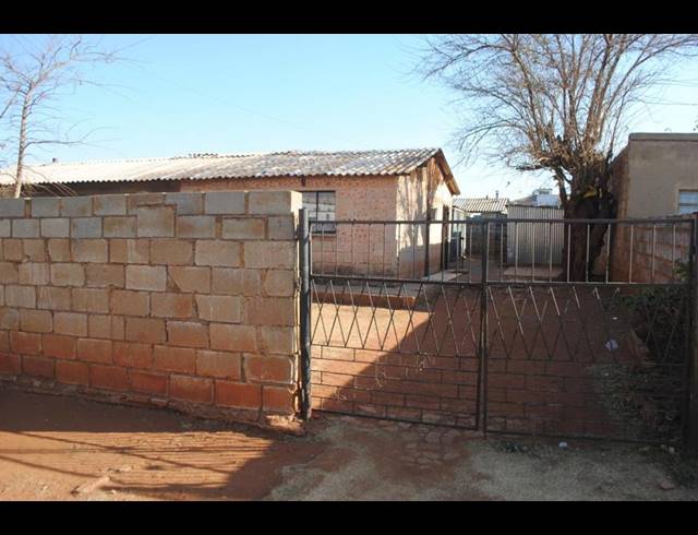 2 BEDROOM HOUSE FOR SALE IN DOBSONVILLE